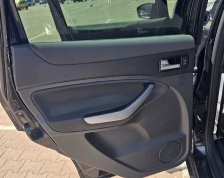 Черный Форд Куга, объемом двигателя 2 л и пробегом 138 тыс. км за 10500 $, фото 13 на Automoto.ua