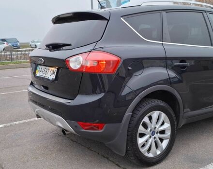 Чорний Форд Куга, об'ємом двигуна 2 л та пробігом 128 тис. км за 12999 $, фото 3 на Automoto.ua