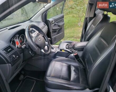 Черный Форд Куга, объемом двигателя 2 л и пробегом 291 тыс. км за 10500 $, фото 66 на Automoto.ua