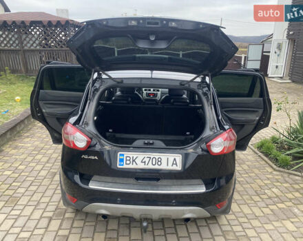 Чорний Форд Куга, об'ємом двигуна 2 л та пробігом 219 тис. км за 8900 $, фото 6 на Automoto.ua