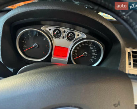 Черный Форд Куга, объемом двигателя 2 л и пробегом 220 тыс. км за 9700 $, фото 7 на Automoto.ua