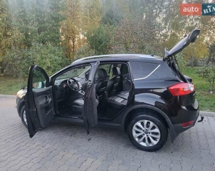 Черный Форд Куга, объемом двигателя 2 л и пробегом 291 тыс. км за 10500 $, фото 44 на Automoto.ua