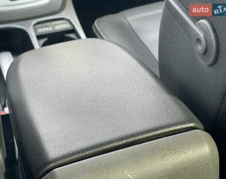 Черный Форд Куга, объемом двигателя 2 л и пробегом 224 тыс. км за 11300 $, фото 17 на Automoto.ua