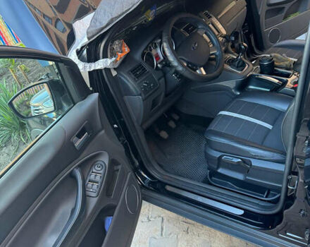 Черный Форд Куга, объемом двигателя 2 л и пробегом 220 тыс. км за 9700 $, фото 8 на Automoto.ua