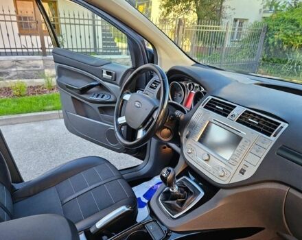 Черный Форд Куга, объемом двигателя 2 л и пробегом 197 тыс. км за 8000 $, фото 13 на Automoto.ua