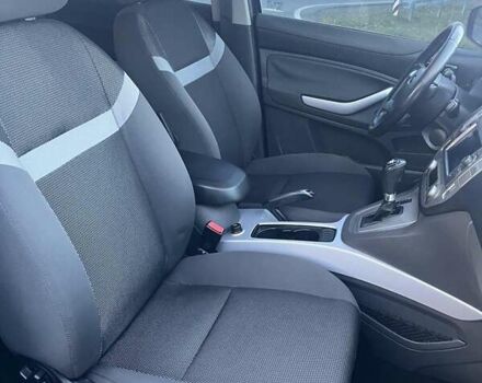 Черный Форд Куга, объемом двигателя 2 л и пробегом 182 тыс. км за 9500 $, фото 9 на Automoto.ua