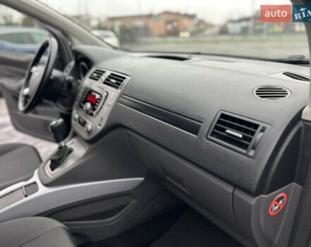 Чорний Форд Куга, об'ємом двигуна 2 л та пробігом 155 тис. км за 12500 $, фото 62 на Automoto.ua