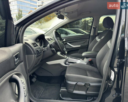 Черный Форд Куга, объемом двигателя 2.5 л и пробегом 160 тыс. км за 10900 $, фото 22 на Automoto.ua