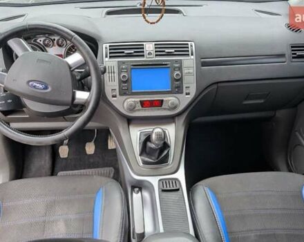 Черный Форд Куга, объемом двигателя 2 л и пробегом 150 тыс. км за 13500 $, фото 6 на Automoto.ua