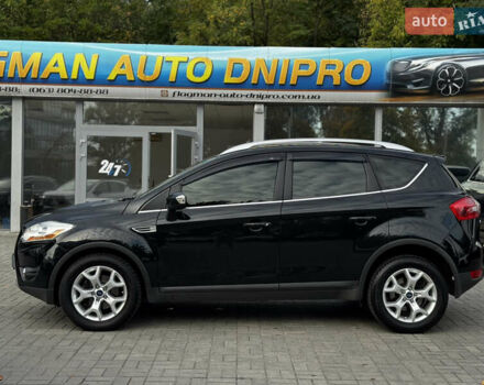 Черный Форд Куга, объемом двигателя 2.5 л и пробегом 160 тыс. км за 10900 $, фото 1 на Automoto.ua