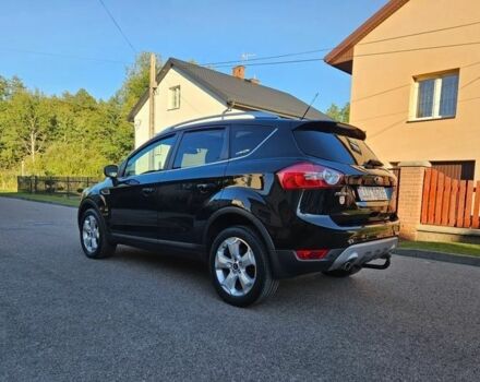 Черный Форд Куга, объемом двигателя 2 л и пробегом 197 тыс. км за 8000 $, фото 8 на Automoto.ua