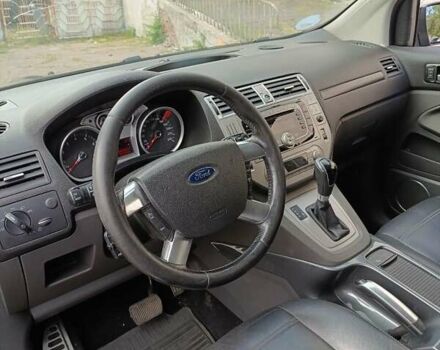 Черный Форд Куга, объемом двигателя 2.52 л и пробегом 193 тыс. км за 9500 $, фото 6 на Automoto.ua