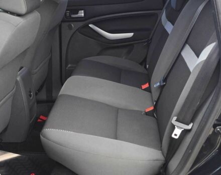 Черный Форд Куга, объемом двигателя 0 л и пробегом 160 тыс. км за 10999 $, фото 19 на Automoto.ua