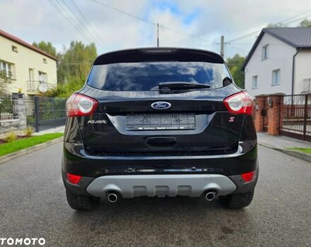 Черный Форд Куга, объемом двигателя 2 л и пробегом 197 тыс. км за 8300 $, фото 6 на Automoto.ua