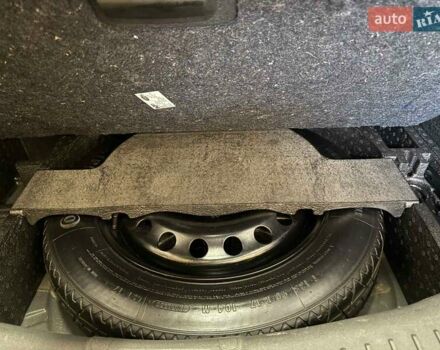 Черный Форд Куга, объемом двигателя 2 л и пробегом 195 тыс. км за 10150 $, фото 29 на Automoto.ua