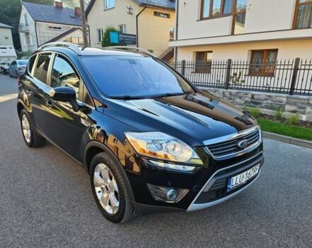 Черный Форд Куга, объемом двигателя 2 л и пробегом 197 тыс. км за 8000 $, фото 2 на Automoto.ua