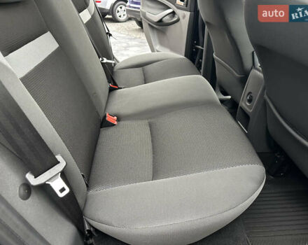 Чорний Форд Куга, об'ємом двигуна 2 л та пробігом 155 тис. км за 12500 $, фото 59 на Automoto.ua