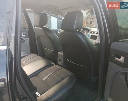Форд Куга 2012 в Сокале на Automoto.ua Черный Форд Куга, объемом двигателя 2 л и пробегом 223 тыс. км за 10700 $, фото 15 на Automoto.ua