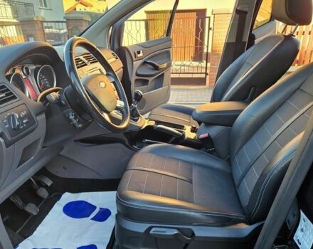 Черный Форд Куга, объемом двигателя 2 л и пробегом 197 тыс. км за 8300 $, фото 17 на Automoto.ua