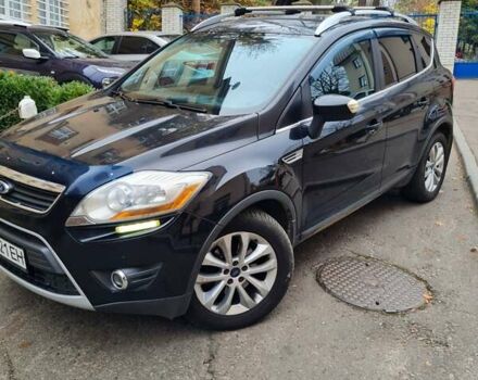 Черный Форд Куга, объемом двигателя 2 л и пробегом 191 тыс. км за 11200 $, фото 10 на Automoto.ua