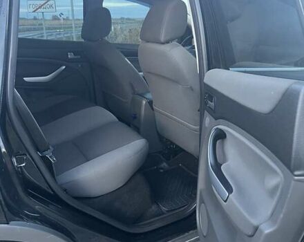 Черный Форд Куга, объемом двигателя 2 л и пробегом 182 тыс. км за 9500 $, фото 7 на Automoto.ua