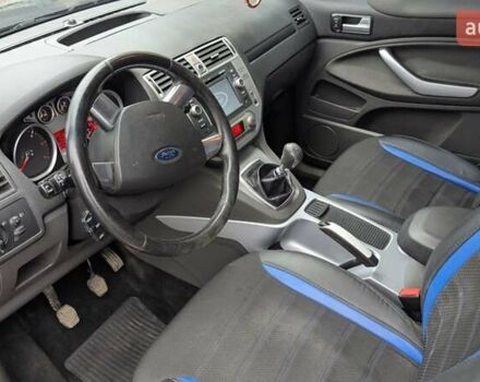 Черный Форд Куга, объемом двигателя 2 л и пробегом 150 тыс. км за 13500 $, фото 5 на Automoto.ua