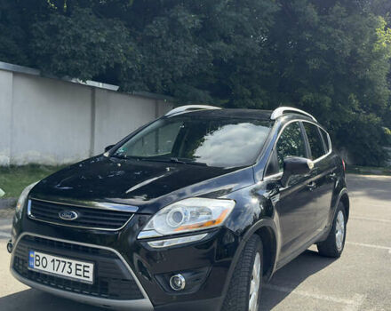 Форд Куга 2012 у Тернополі на Automoto.ua Чорний Форд Куга, об'ємом двигуна 2 л та пробігом 275 тис. км за 12200 $, фото 2 на Automoto.ua