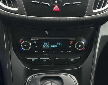 Черный Форд Куга, объемом двигателя 2 л и пробегом 155 тыс. км за 14500 $, фото 12 на Automoto.ua