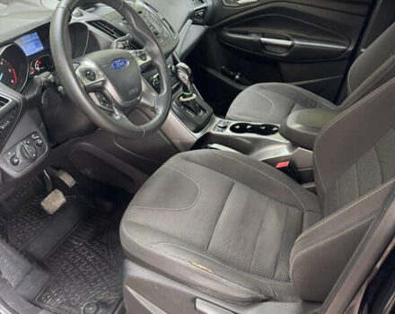 Черный Форд Куга, объемом двигателя 2 л и пробегом 226 тыс. км за 12500 $, фото 5 на Automoto.ua