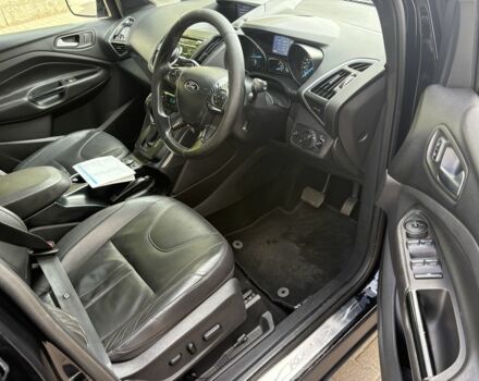 Форд Куга 2013 в Житомире на Automoto.ua Черный Форд Куга, объемом двигателя 2 л и пробегом 137 тыс. км за 5300 $, фото 13 на Automoto.ua