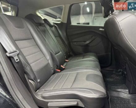 Чорний Форд Куга, об'ємом двигуна 2 л та пробігом 211 тис. км за 14800 $, фото 13 на Automoto.ua