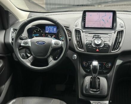 Черный Форд Куга, объемом двигателя 2 л и пробегом 155 тыс. км за 14500 $, фото 9 на Automoto.ua