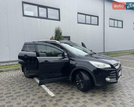 Черный Форд Куга, объемом двигателя 2 л и пробегом 172 тыс. км за 13500 $, фото 1 на Automoto.ua