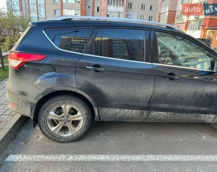 Черный Форд Куга, объемом двигателя 2 л и пробегом 150 тыс. км за 12600 $, фото 3 на Automoto.ua