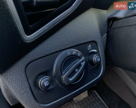 Черный Форд Куга, объемом двигателя 2 л и пробегом 117 тыс. км за 13300 $, фото 24 на Automoto.ua