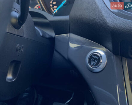 Черный Форд Куга, объемом двигателя 2 л и пробегом 117 тыс. км за 13300 $, фото 28 на Automoto.ua