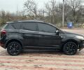 Черный Форд Куга, объемом двигателя 2 л и пробегом 200 тыс. км за 3650 $, фото 5 на Automoto.ua