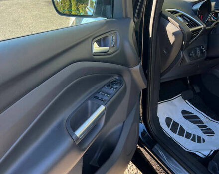 Черный Форд Куга, объемом двигателя 2 л и пробегом 217 тыс. км за 16999 $, фото 22 на Automoto.ua