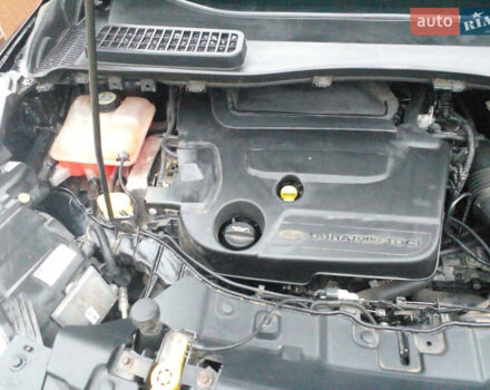 Черный Форд Куга, объемом двигателя 2 л и пробегом 231 тыс. км за 14500 $, фото 8 на Automoto.ua