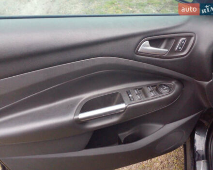 Черный Форд Куга, объемом двигателя 2 л и пробегом 231 тыс. км за 14500 $, фото 18 на Automoto.ua
