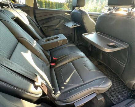 Черный Форд Куга, объемом двигателя 2 л и пробегом 217 тыс. км за 16999 $, фото 41 на Automoto.ua