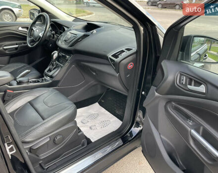 Черный Форд Куга, объемом двигателя 2 л и пробегом 164 тыс. км за 13990 $, фото 12 на Automoto.ua