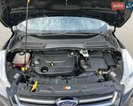 Черный Форд Куга, объемом двигателя 2 л и пробегом 164 тыс. км за 13990 $, фото 22 на Automoto.ua