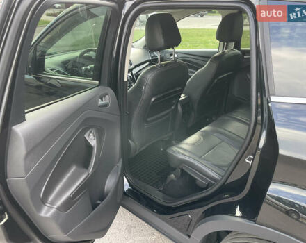 Черный Форд Куга, объемом двигателя 2 л и пробегом 164 тыс. км за 13990 $, фото 11 на Automoto.ua