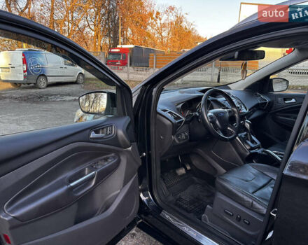Черный Форд Куга, объемом двигателя 2 л и пробегом 234 тыс. км за 13500 $, фото 8 на Automoto.ua