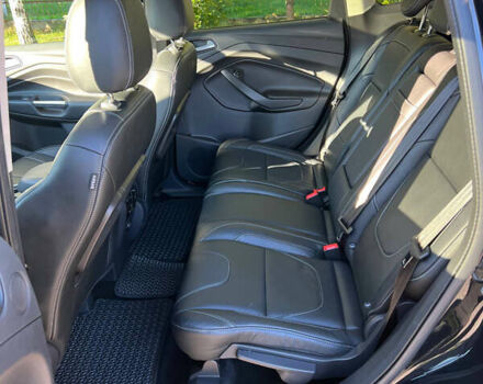 Черный Форд Куга, объемом двигателя 2 л и пробегом 217 тыс. км за 16999 $, фото 20 на Automoto.ua