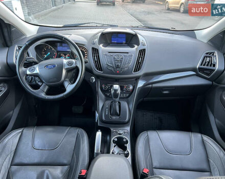 Черный Форд Куга, объемом двигателя 2 л и пробегом 212 тыс. км за 13250 $, фото 8 на Automoto.ua