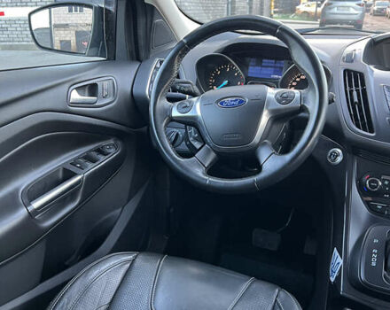 Черный Форд Куга, объемом двигателя 2 л и пробегом 212 тыс. км за 13250 $, фото 10 на Automoto.ua