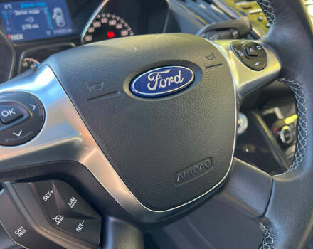 Черный Форд Куга, объемом двигателя 2 л и пробегом 217 тыс. км за 16999 $, фото 25 на Automoto.ua