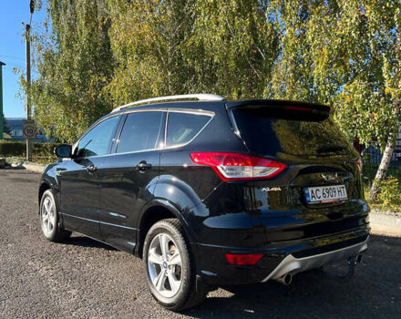 Черный Форд Куга, объемом двигателя 2 л и пробегом 217 тыс. км за 16999 $, фото 13 на Automoto.ua